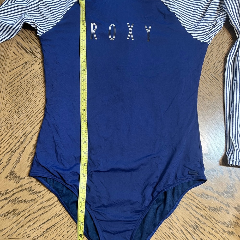 Roxy swim one piece Navy White Striped Long Sleeve Rash guard beach summer - Picture 10 of 11